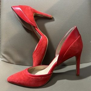 Like new butter-soft genuine leather/suede 3.5” heels, 8.5